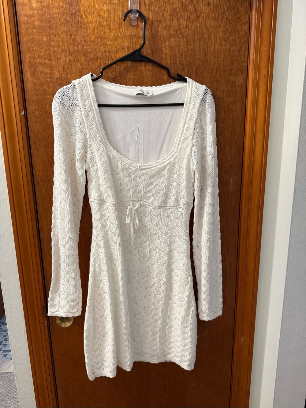 Hollister Cream Knit Long Sleeve Scoop Dress